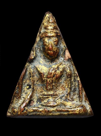 พระนางพญา กรุวัดโพธิ์ท่าเตียน สภาพสวย พร้อมบัตร (มีซ่อม)