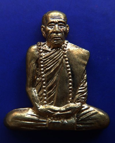 3.รูปเหมือนตัดชิดกะไหล่ทอง หลวงปู่คำบุ วัดกุดชมภู ตอกโค้ด พร้อมซอง+ใบแนบเดิม