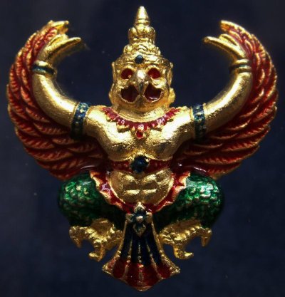 19.สวยดั่งทอง...พญาครุฑ พิธียกครุฑพ่าห์ ศาลจ.เบตง พ.ศ. 2555 เนื้อทองเหลืองกะไหล่ทองลงยา