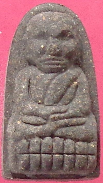 (120-) พระหลวงปู่ทวดพิมพ์พระรอด เนื้อว่าน พระของขวัญวัดห้วยมงคล สวยครับ