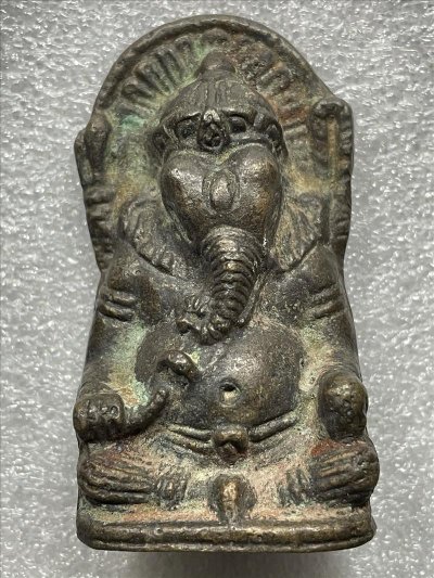 พระพิฆเนศหลวงพ่อกึ๋นวัดดอนยานนาวาพิมพ์ใหญ่