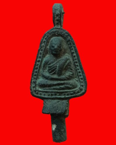 แท้ๆ จากวัด !! เหรียญหล่อจอบใหญ่ หลวงพ่อเงิน รุ่นปืนแตก วัดคงคาราม (บางคลานใต้) ตัดจากช่อกรรมการ ปี 2528 (6)