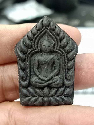 2-581 วัดใจ 100 ขุนแผนเจ้าสัว 8 รอบ บ่วงนาคราช งูกินหาง หลวงปู่เถิง วัดบ้านอาลัยบ จ.ศรีสะเกษ ปี 2567 ดินเผากลางหนองอุดมสมบูรณ์ หมายเลข 42 กล่องเดิม***มวลสารดี