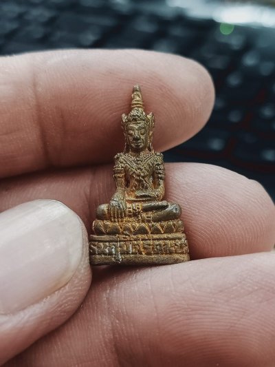 1-1199 วัดใจ 50 รูปหล่อพระพุทธนฤมิตรัตนะ ชนะมาร รุ่น 1 วัดเจดีย์หอย ปทุมธานี กล่องเดิม