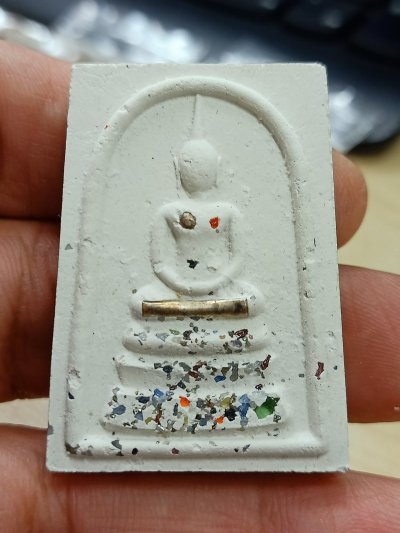 1-1669 วัดใจ 50 พระสมเด็จ 100 ปี หลวงพ่อพัฒน์ วัดห้วยด้วน จ.นครสวรรค์ 2565 หมายเลข 103 กล่องเดิม***หนา มวลสารแน่น