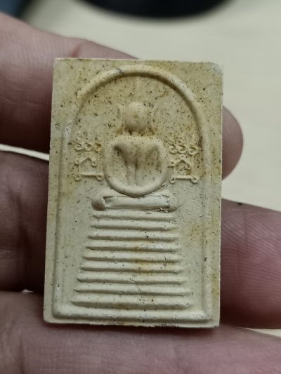 D936 วัดใจ 50 พระสมเด็จแซยิด หลวงพ่อเชิญ วัดโคกทอง ตะกรุดโดนงัดไป สงสัยน่าจะทองคำ