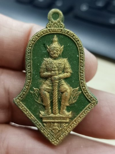 1-1865 วัดใจ 50 พระผงจำปี ท้าวเวสสุวรรณ ร่วมสร้างโบสถ์ วัดดอนเมืองสีคิ้ว นครราชสีมา 2565 ปลุกเสกโดย เกจิดัง