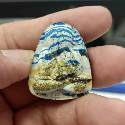 2-652 วัดใจ 50 พระปิดตารุ่นเศรษฐีอุณาโลม เลื่อนสมณศักดิ์ 101 ปี ทีม 11 เสือ หลวงพ่อพัฒน์ วัดห้วยด้วน จ.นครสวรรค์ เนื้อผงลาย โรยผงตะไบ หมายเลข 1110 กล่องเดิม