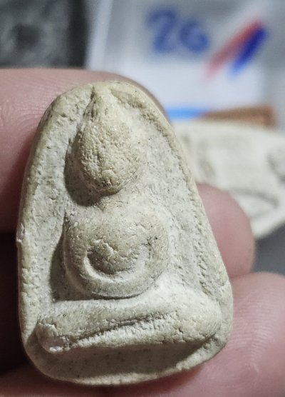 80 บาท พระผงวัดพลับปี 16 หลวงปู่โต๊ะปลุกเสก