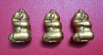 !!!! 3 องค์ !!!! ปิดตานางพราย ผงพรายกุมาร พระมหาสุรศักดิ์ หลวงพ่อสิน หลวงปู่ฮ้อ หลวงปู่ฮก หลวงปู่ฟู ร่วมปลุกเสก ปี 2559 วัดหมอมุ่ย จ.ระยอง เลข 148 / 106 / 134