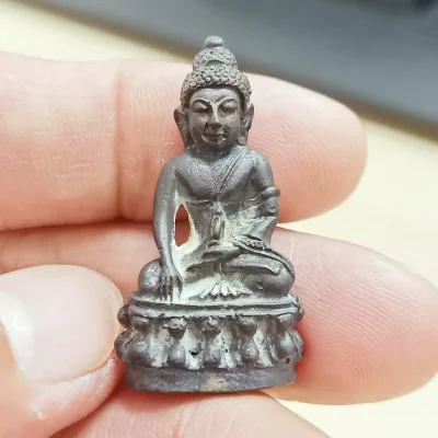 ✅2-2338 วัดใจ 100 พระกริ่ง ทิ้งทวน วัดมาบตอง จ.ระยอง กล่องเดิม