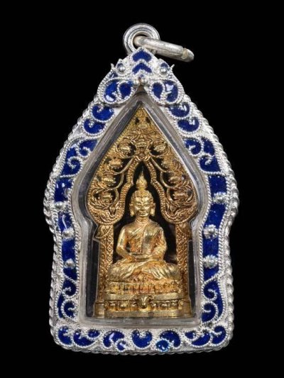 1800.-พระนิรันตราย วัดราชประดิษฐ์ กทม.เนื้อกะไหล่ทอง เลี่ยมเงินลงยาน้ำเงิน