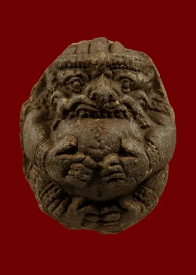 150.-ลูกอมหนุมาน เนื้อผงสีน้ำตาล หลวงพ่อสาคร วัดหนองกรับ จ.ระยอง พร้อมรูปถ่ายแสตมป์