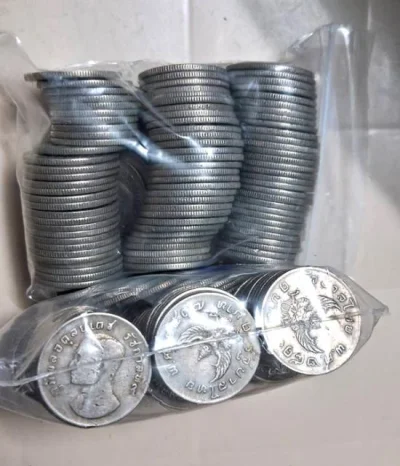 !!!! 200 เหรียญ !!!! เหรียญ 1 บาท ครุฑ (ผ่านใช้) ปี 2517 สวยคลาสิคตามกาลเวลา นับวันยิ่งหายาก